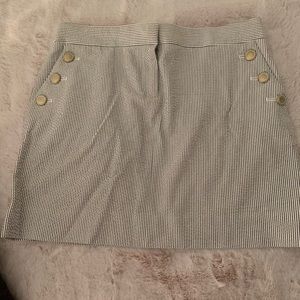 Jcrew mini skirt, seersucker print. Size 4